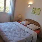 Dans Petite Résidence Avec Piscine à 10 Minutes Des Plages Proche Vecchio * Porto-Vecchio (Corsica)