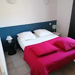 Dans Petite Résidence Avec Piscine à 10 Minutes Des Plages Proche Vecchio *