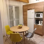 Dans Petite Résidence Avec Piscine à 10 Minutes Des Plages Proche Vecchio *