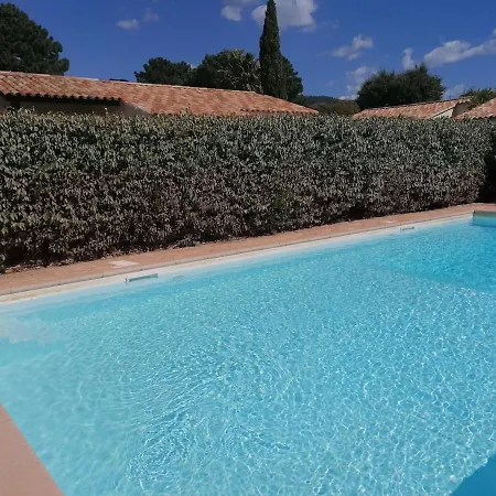 Emmanuel Holiday home *