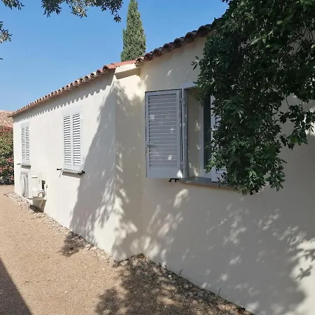 Dans Petite Avec Piscine A 10 Minutes Des Plages Proche Vecchio *