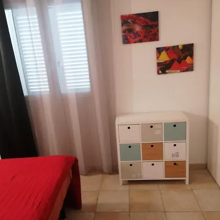 Emmanuel Holiday home