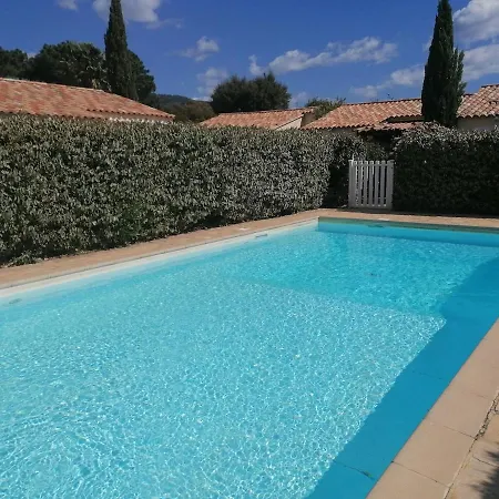Emmanuel Holiday home *