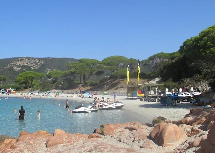 Dans Petite Avec Piscine A 10 Minutes Des Plages Proche Vecchio Tatil Evi