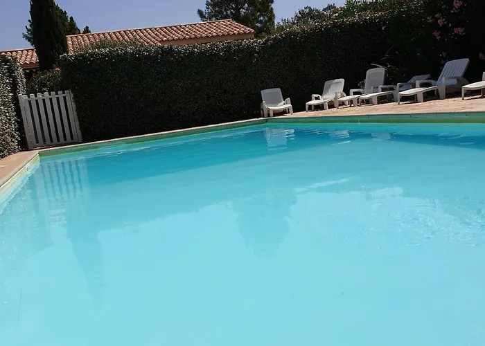 Dans Petite Avec Piscine A 10 Minutes Des Plages Proche Vecchio Tatil Evi *