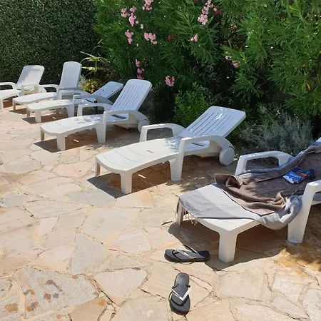 Dans Petite Avec Piscine A 10 Minutes Des Plages Proche Vecchio * ポルトヴェッキオ