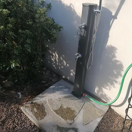 Tatil Evi Dans Petite Avec Piscine A 10 Minutes Des Plages Proche Vecchio