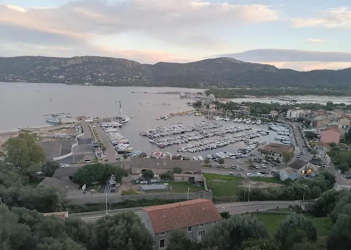 Dans Petite Avec Piscine A 10 Minutes Des Plages Proche Vecchio Holiday home Porto-Vecchio (Corsica)